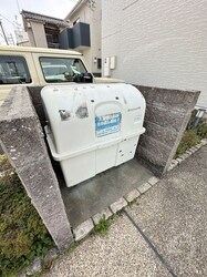 レーベングロースB棟の物件外観写真